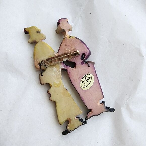 Sandy Gervais Vintage Resin - Pieces From My Heart - Best Friends Brooch. - Picture 3 of 5
